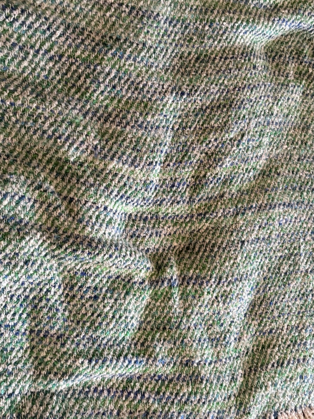 Woven Throw Blanket in Green and Blue – Unbranded